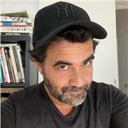 Alumnos que quieran aprender a diseñar, tanto sea alumnos que este cursando alguna carrera y quieran saber mas del mundo profesional del diseño, Alumnos de marketing que quieran incursionar en temas de diseño para nuevas plataformas.